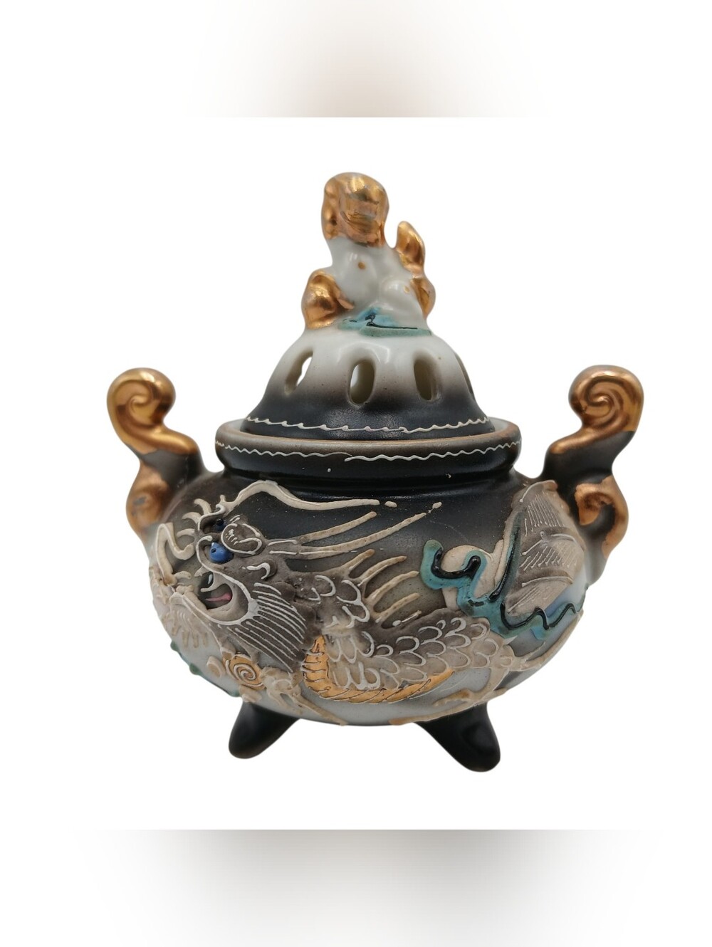 Vintae Dragonware Incnse Burner  3 Legged Foo Dog Handles & Finial